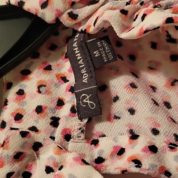 Top - Picture 2 of 4